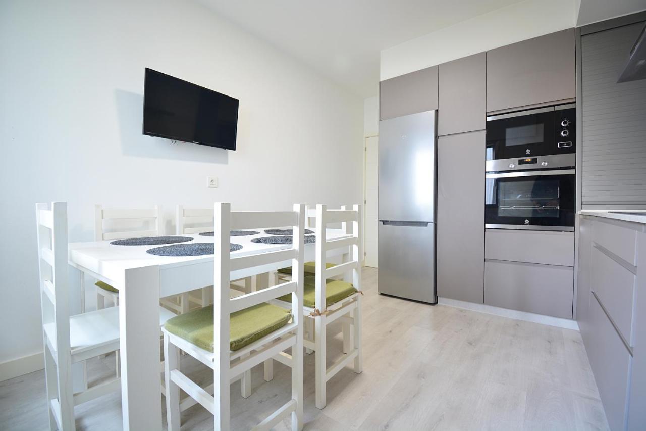 Galihost - Apartamento En Pleno Centro De Portonovo, Санхенхо Экстерьер фото